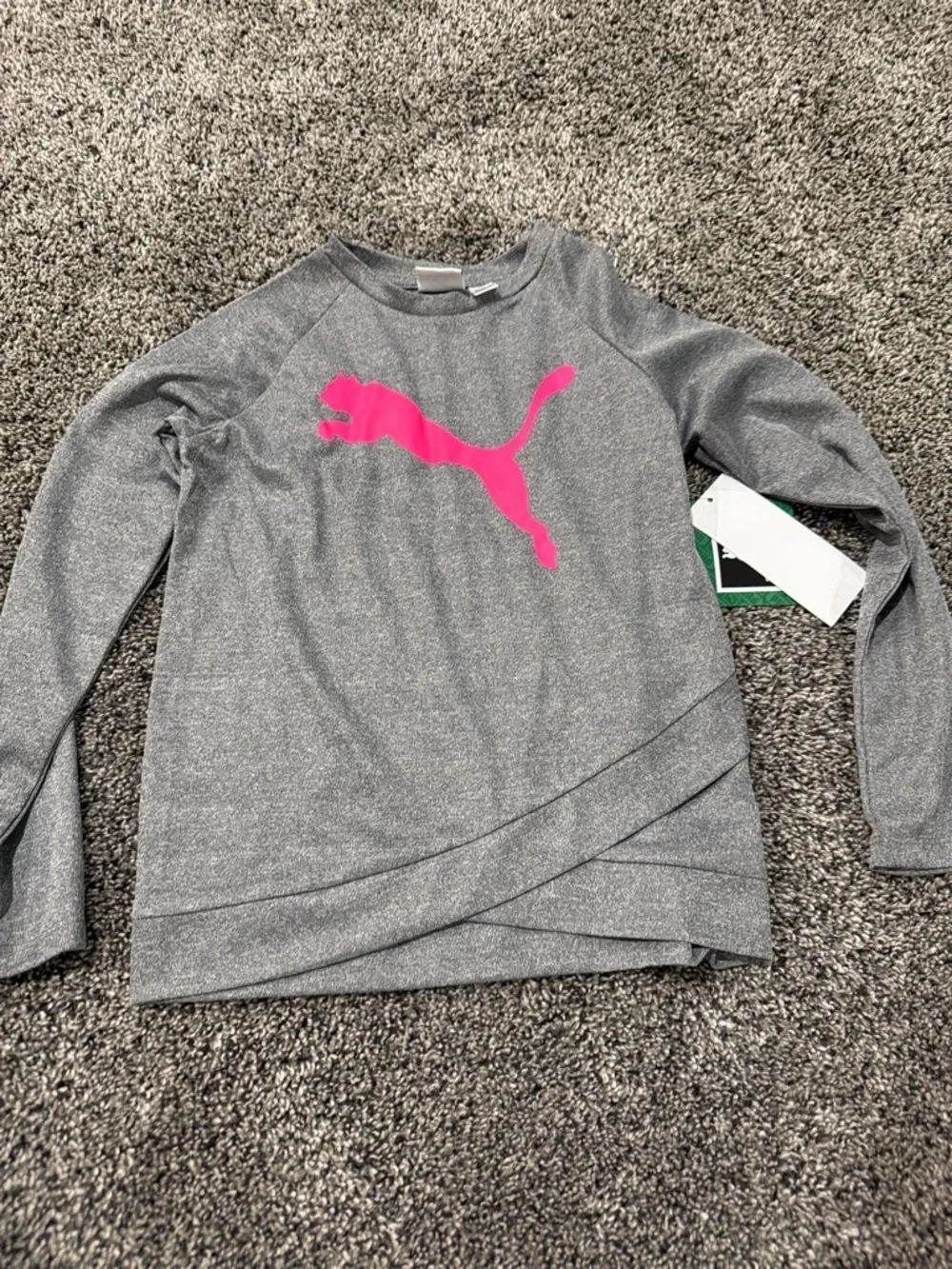 Puma Gray Top with Hot Pink Logo & Hot Pink Leggings size 5 Set - Picture 2 of 3